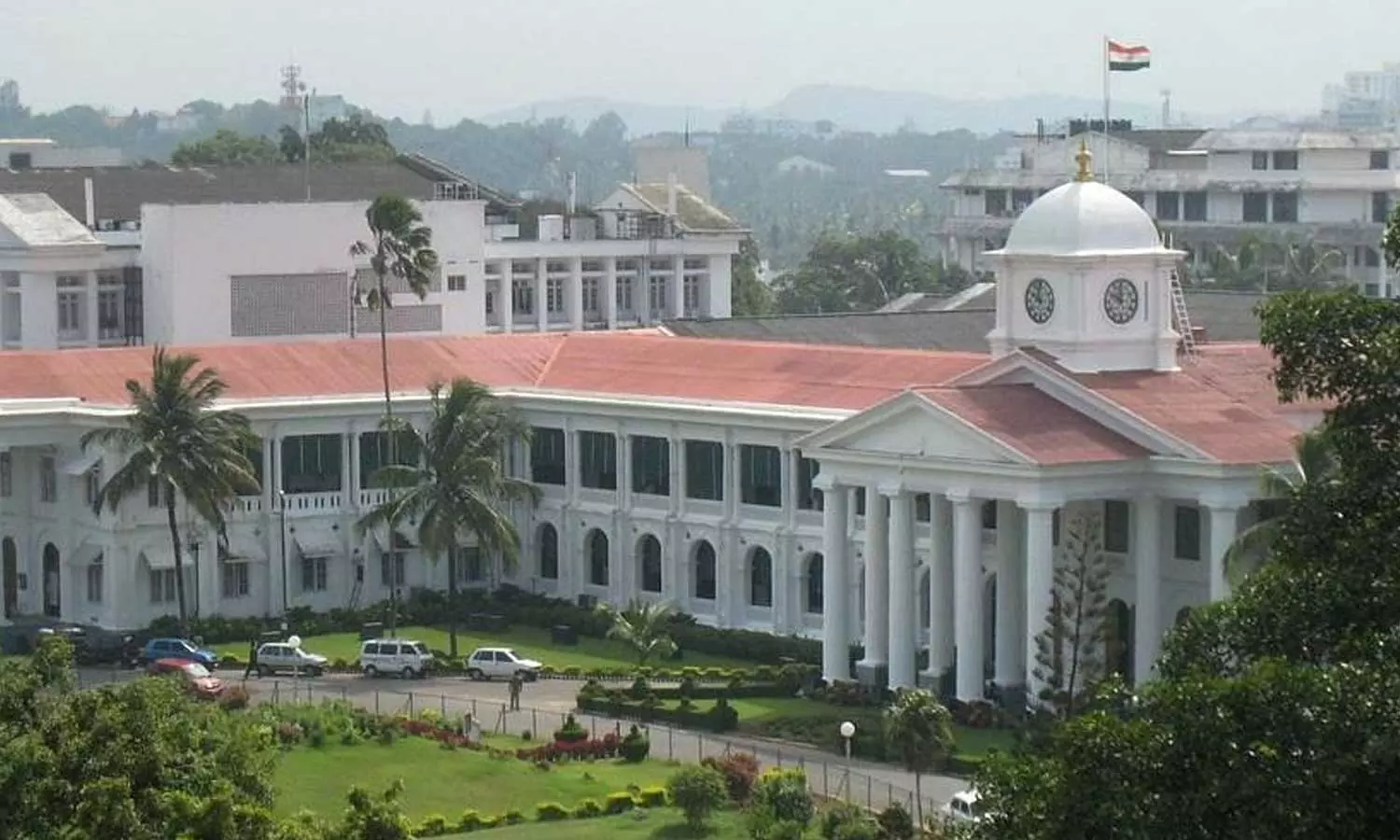 Vlogger shots without permission at the secretariat in Thiruvananthapuram