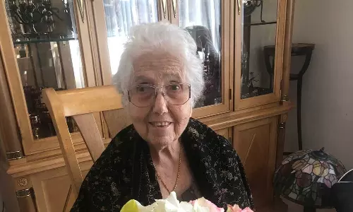 Queenie Hallegua,jew