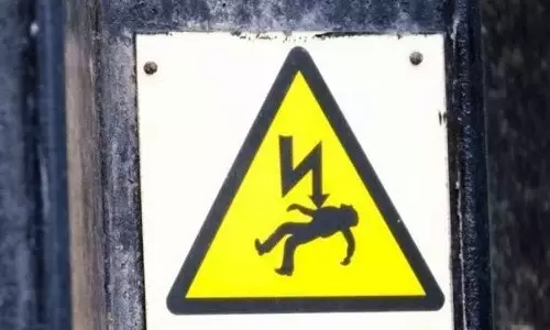 13-year-old boy electrocuted while playing cricket in Delhi