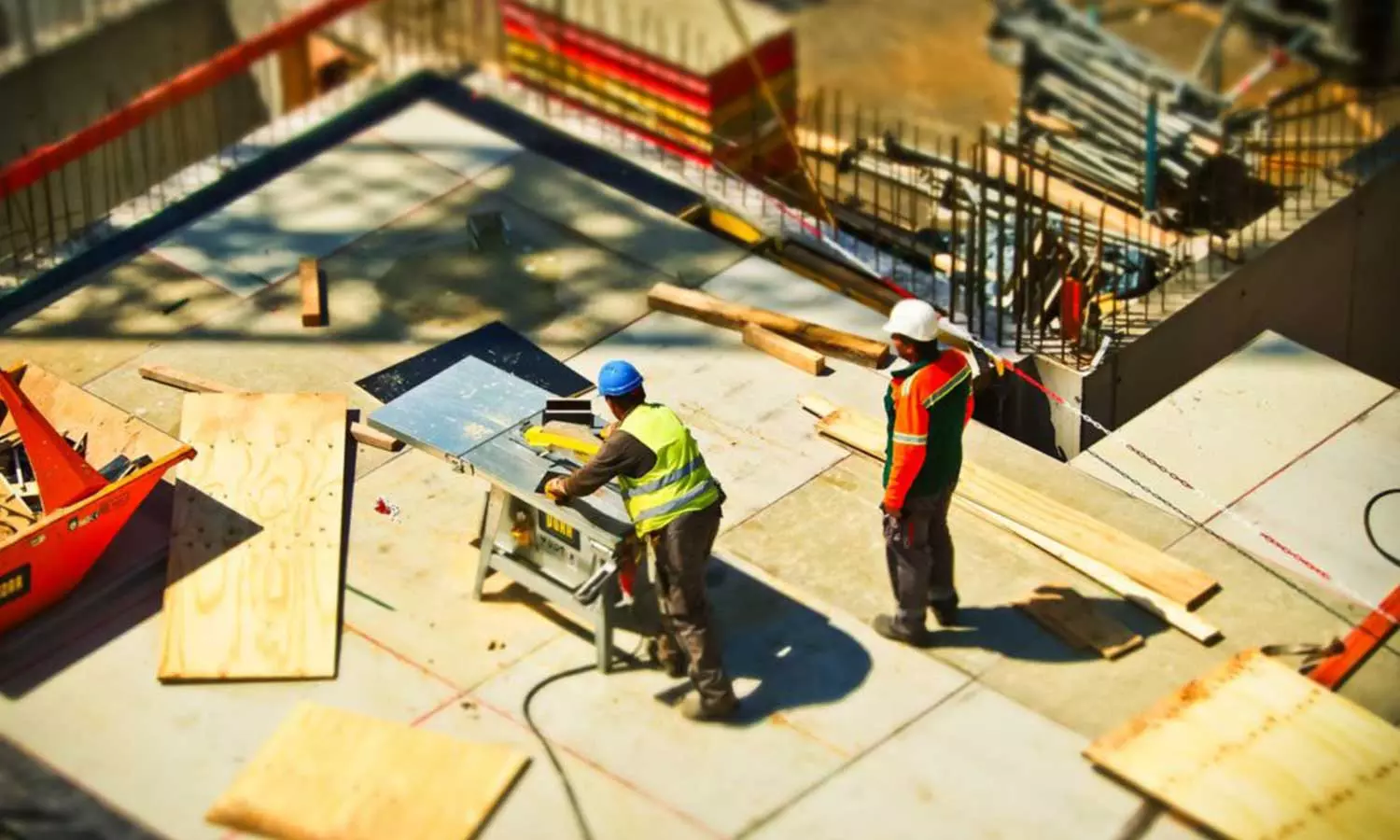 UAE Amends Labour Law; Up To AED 1 Million Fine For Violations