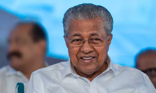 18 lakhs have been sanctioned to screen Pinarayi government advertisements in theaters in five states outside Kerala 18 lakhs have been sanctioned to screen Pinarayi government advertisements in theaters in five states outside Kerala