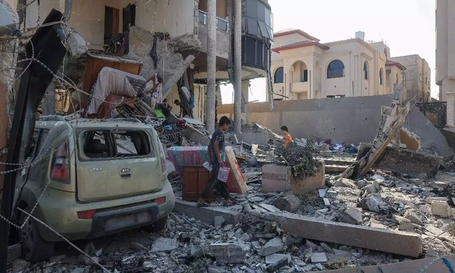 Gaza ceasefire talks resume in Doha