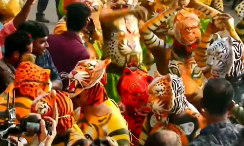 Government order on avoiding Onam celebrations; Thrissur mayor seeks clarity