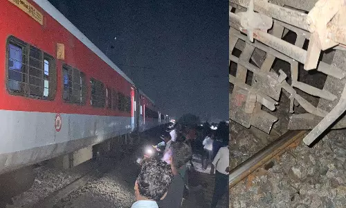 20 coaches of Sabarmati Express train derail in UPs Kanpur, Sabarmati Express, UP train accident, Sabarmati derailed, Kanpur, UP,