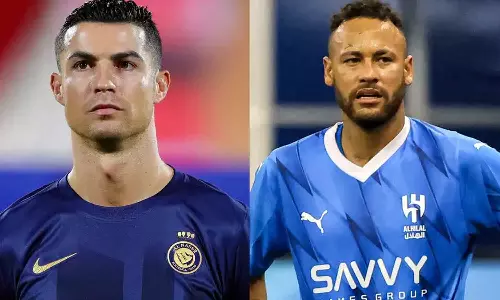 ഖത്തരി ക്ലബുകൾക്കെതിരെ ബൂട്ടുകെട്ടാൻ  ക്രിസ്റ്റ്യാനോയും നെയ്മറും