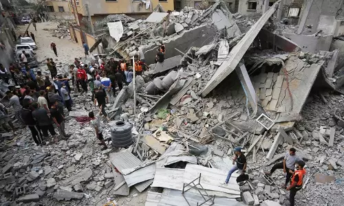 Israeli army ordered new evacuations from Deir el-Balah Gaza Israeli army ordered new evacuations from Deir el-Balah Gaza