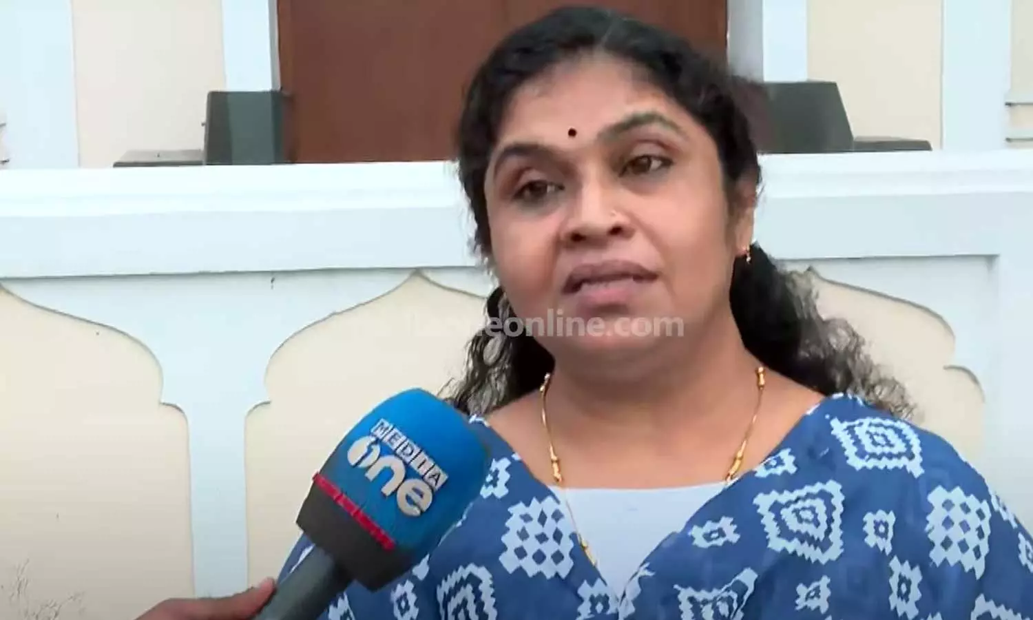 Actress Gayathri Varsha supports the Kerala government on Hema committee report