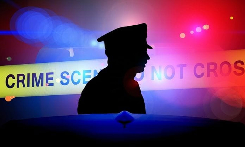 The incident where a student was beaten up in Pattambi; The policeman was transferred to Parambikulam, Latest news malayalam പട്ടാമ്പിയിൽ വിദ്യാർഥിയെ ആളുമാറി മർദിച്ച സംഭവം; പൊലീസുകാരനെ പറമ്പിക്കുളത്തേക്ക് സ്ഥലംമാറ്റി The incident where a student was beaten up in Pattambi; The policeman was transferred to Parambikulam, Latest news malayalam പട്ടാമ്പിയിൽ വിദ്യാർഥിയെ ആളുമാറി മർദിച്ച സംഭവം; പൊലീസുകാരനെ പറമ്പിക്കുളത്തേക്ക് സ്ഥലംമാറ്റി