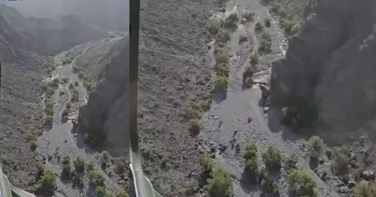 Heavy rains: Five people washed away in Wadi Tanuf, Oman Heavy rains: Five people washed away in Wadi Tanuf, Oman