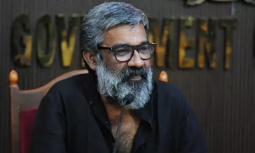 നടിയുടെ ആരോപണം: സ്വമേധയാ കേസെടുക്കില്ല, പരാതി നൽകട്ടേയെന്ന് പൊലീസ്