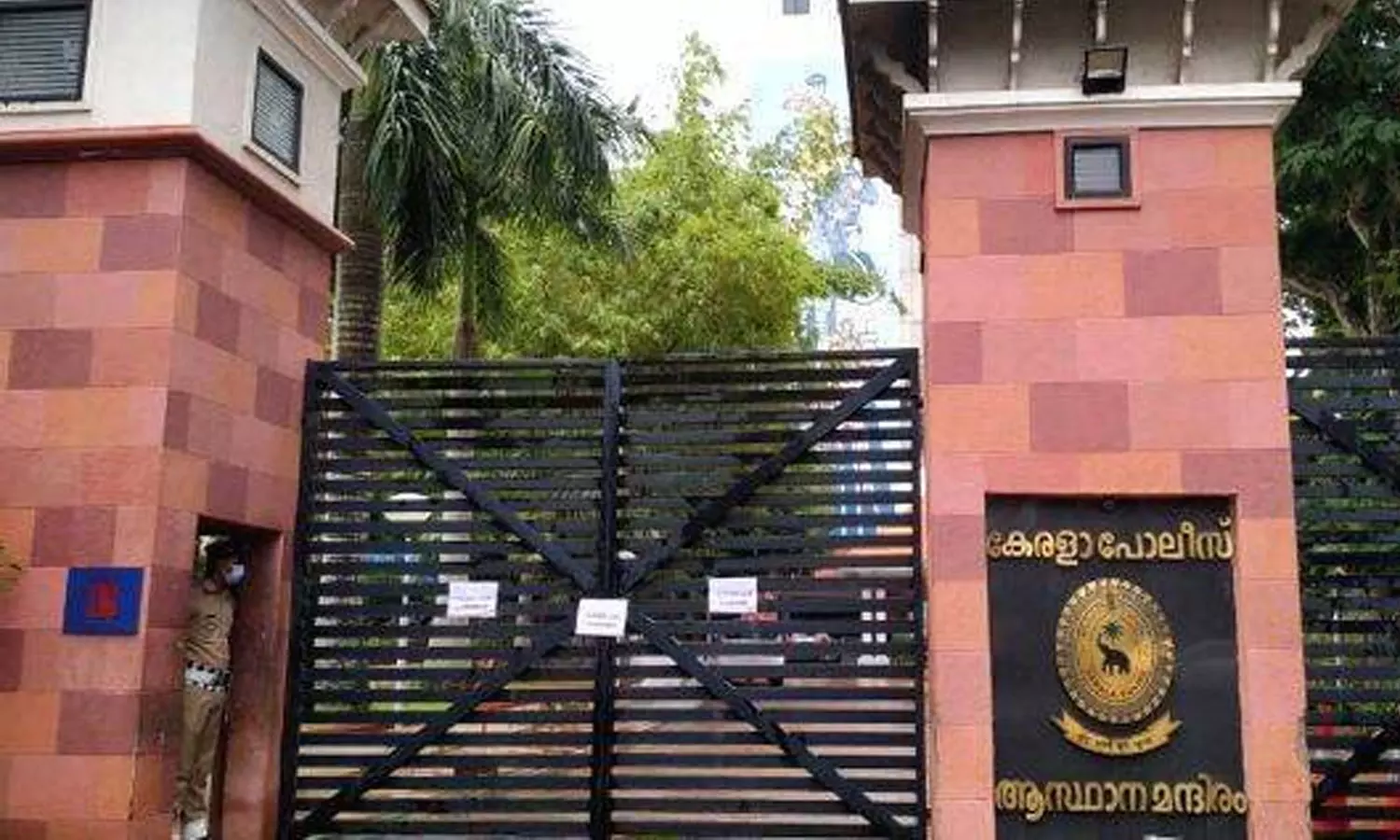 സിനിമാ മേഖലയിലെ ആരോപണങ്ങൾ അന്വേഷിക്കാൻ സർക്കാർ;  പരാതിയിൽ ഉറച്ചുനിന്നാൽ കേസെടുക്കും