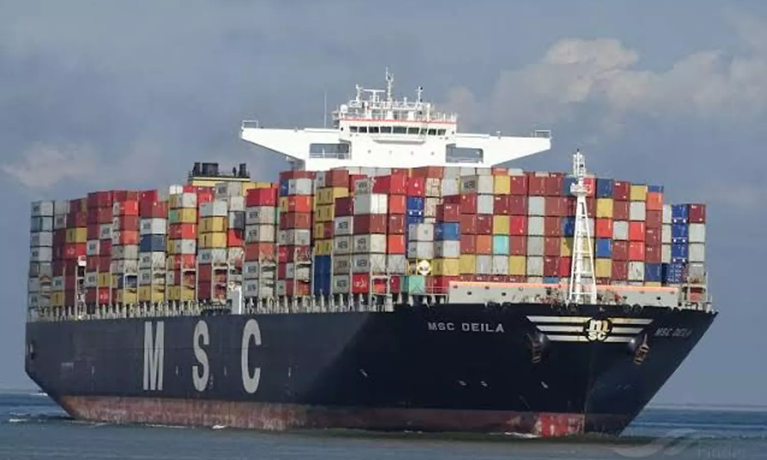 എം എസ് സിയുടെ കൂറ്റൻ മദർഷിപ്പ് വിഴിഞ്ഞത്തേക്ക്