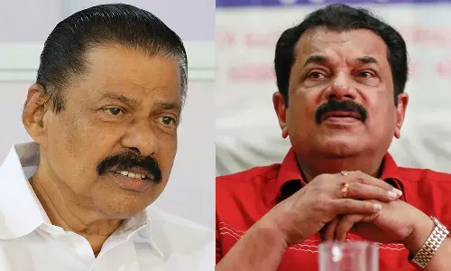 CPM decided not to ask Mukesh to resign as MLA on sexual harassment case, Hema committee report, Malayalam cinema, sexual allegations CPM decided not to ask Mukesh to resign as MLA on sexual harassment case, Hema committee report, Malayalam cinema, sexual allegations