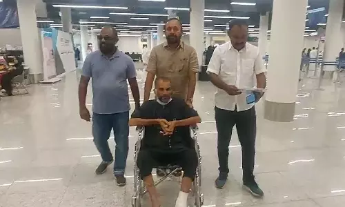 കടുത്ത പ്രമേഹം കാരണം കാൽ മുറിക്കാൻ നിർദേശം: സൗദിയിൽ ദുരിതത്തിലായ മലയാളി പ്രവാസി ഒടുവിൽ നാടണഞ്ഞു