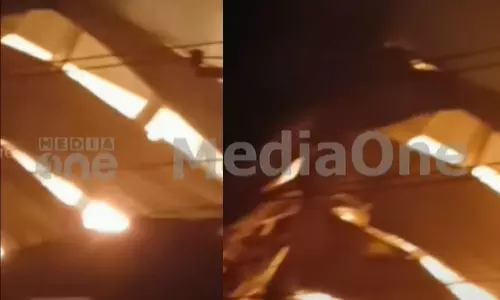 തൃശ്ശൂരിൽ ഫർണിച്ചർ കടയിൽ വൻ തീപിടിത്തം