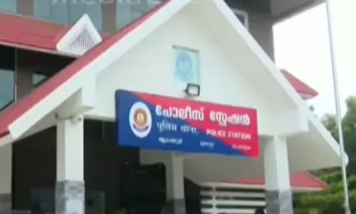 A case of misconduct against a lawyer; Imprisonment for SI