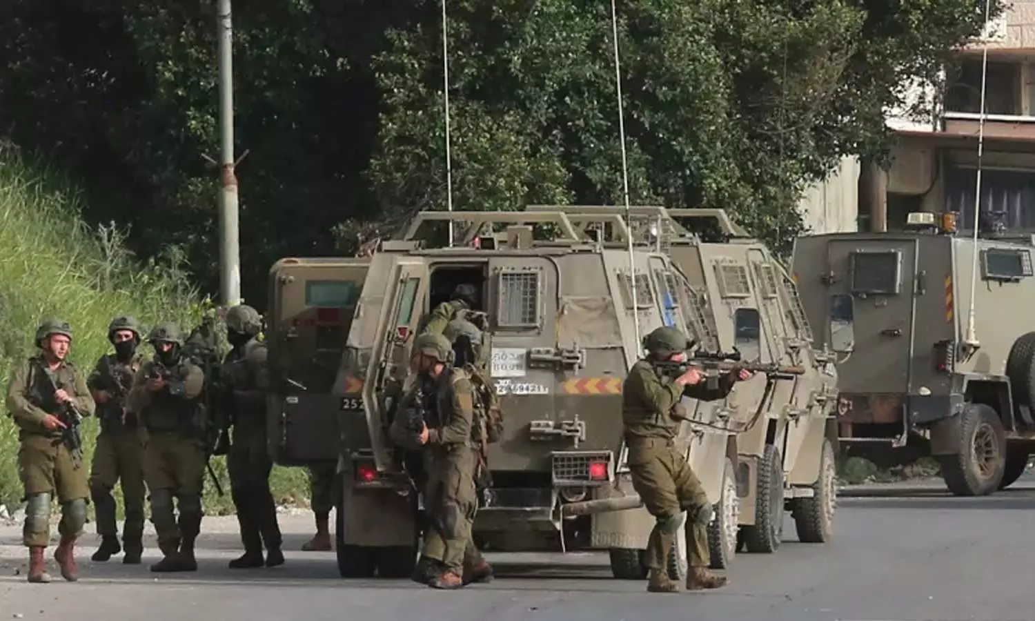 കുട്ടികളെയും കൗമാരക്കാരെയും തിരഞ്ഞുപിടിച്ച് വെടിവെച്ച് ഇസ്രായേൽ