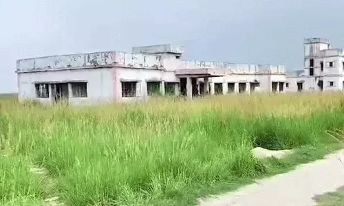 5 കോടി മുടക്കി 10 വർഷം മുമ്പ് നിർമ്മിച്ച ആശുപത്രിയെ ആരോഗ്യവകുപ്പ് ‘മറന്നുപോയി’ ; ബിഹാറിൽ നിന്ന് പുതിയ അഴിമതിക്കഥ 5 കോടി മുടക്കി 10 വർഷം മുമ്പ് നിർമ്മിച്ച ആശുപത്രിയെ ആരോഗ്യവകുപ്പ് ‘മറന്നുപോയി’ ; ബിഹാറിൽ നിന്ന് പുതിയ അഴിമതിക്കഥ