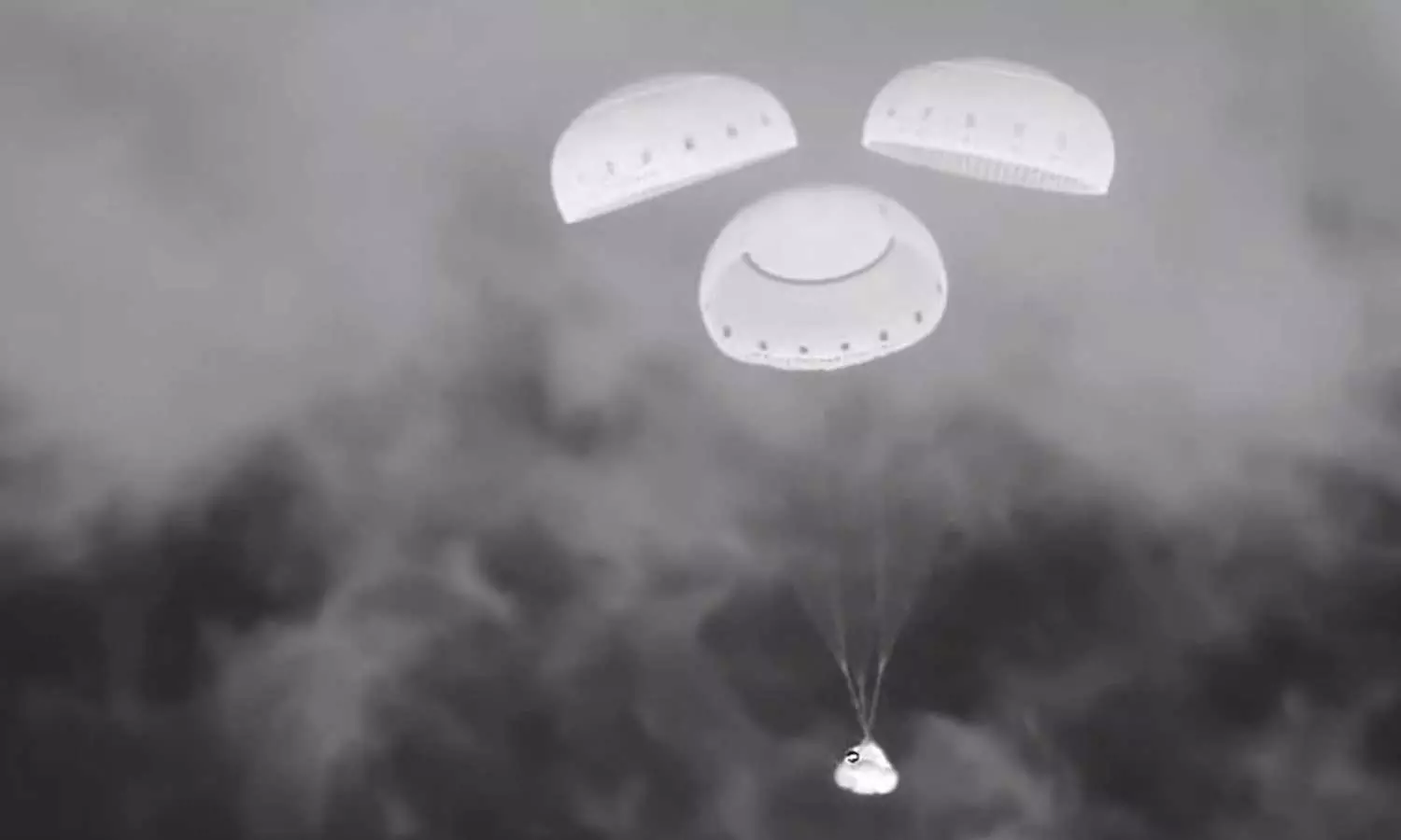 The Boeing Starliner spacecraft has reached Earth