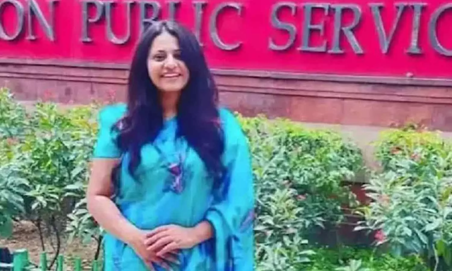 വ്യാജ സർട്ടിഫിക്കറ്റുകൾ: പൂജ ഖേദ്ഖറെ ഐഎഎസിൽനിന്ന് പുറത്താക്കി