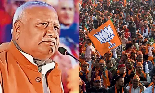 Ex-MP walks off stage; Crack in Ayodhya BJP