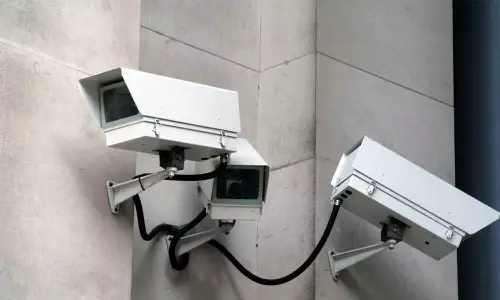 സി.സി.ടി.വി ദൃശ്യങ്ങൾ പുറത്ത് വിട്ടാൽ കനത്ത പിഴ; സൗദിയിൽ നിയമം പ്രാബല്യത്തിൽ സി.സി.ടി.വി ദൃശ്യങ്ങൾ പുറത്ത് വിട്ടാൽ കനത്ത പിഴ; സൗദിയിൽ നിയമം പ്രാബല്യത്തിൽ