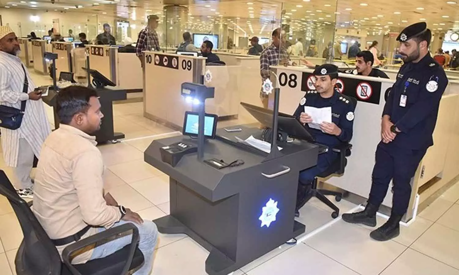 കുവൈത്തിൽ ബയോമെട്രിക് വിരലടയാളം പൂർത്തിയാക്കാത്തവർക്ക് ഗവൺമെന്റ് സേവനങ്ങൾ നിർത്തിവെക്കും