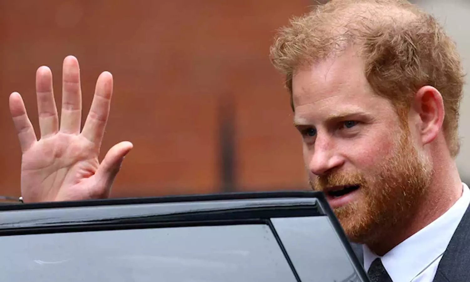 ഇത് മുത്തശ്ശിയുടെ ബർത്ത് ഡേ ഗിഫ്റ്റ്; ചെറുമകനായി ഒരുക്കിവെച്ചത് 335 കോടിരൂപ ഇത് മുത്തശ്ശിയുടെ ബർത്ത് ഡേ ഗിഫ്റ്റ്; ചെറുമകനായി ഒരുക്കിവെച്ചത് 335 കോടിരൂപ