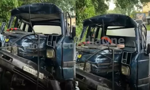 Vellaramkunnu omni accident