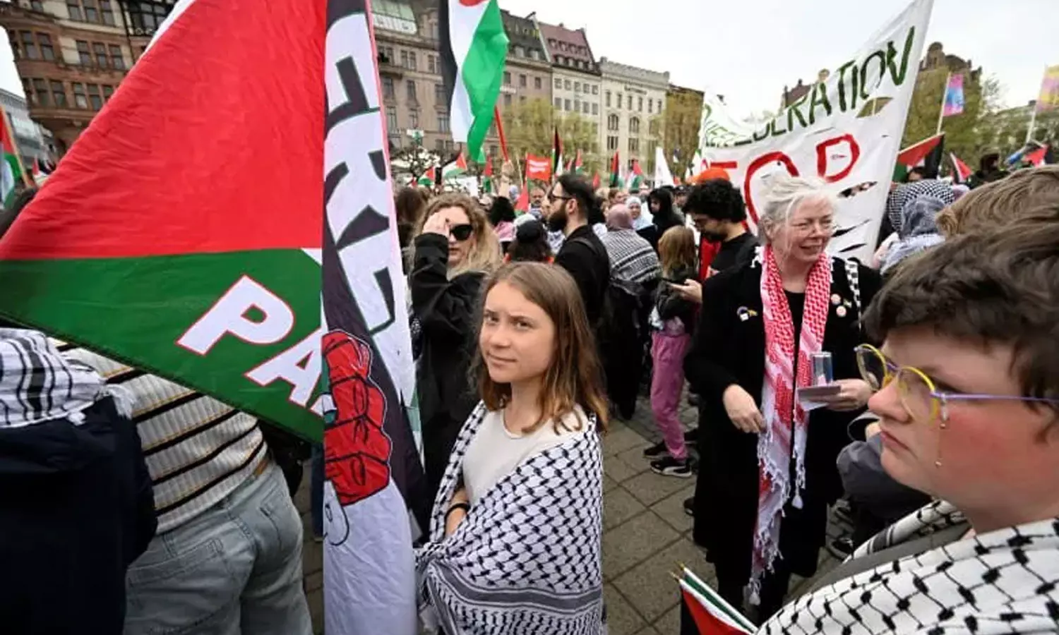 ഗസ്സയെ പിന്തുണച്ചു; ഗ്രെറ്റ തുൻബർഗ് സെമിറ്റിക് വിരോധിയെന്ന് ജൂതസംഘടന ഗസ്സയെ പിന്തുണച്ചു; ഗ്രെറ്റ തുൻബർഗ് സെമിറ്റിക് വിരോധിയെന്ന് ജൂതസംഘടന