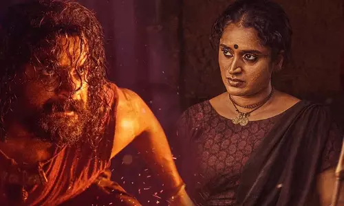 എആര്‍എം: മിത്തുകളെ കത്തിച്ചെറിയുന്ന മണിയനും മാണിക്യവും