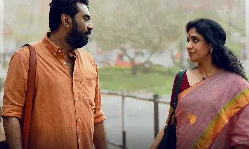 പ്രണയാര്ദ്രരായി ബിജു മേനോനും മേതില് ദേവികയും, കഥ ഇന്നുവരെ ട്രെയിലര് പുറത്ത് പ്രണയാര്ദ്രരായി ബിജു മേനോനും മേതില് ദേവികയും, കഥ ഇന്നുവരെ ട്രെയിലര് പുറത്ത്