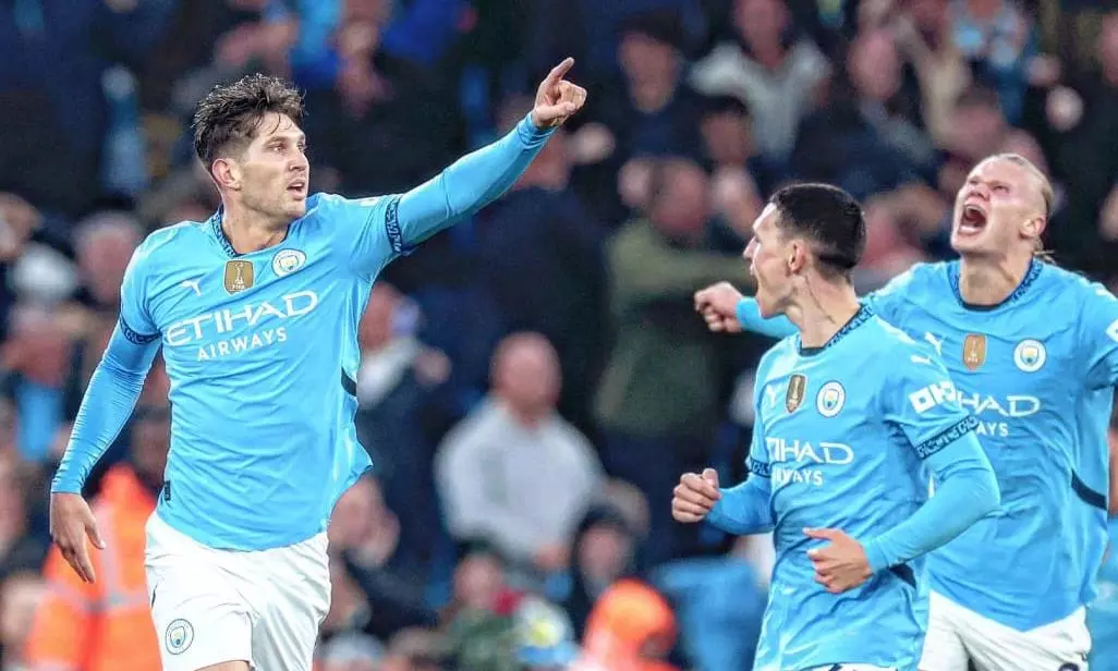 അടി, തിരിച്ചടി, ചുവപ്പുകാർഡ്: ആർസനൽ-മാഞ്ചസ്റ്റർ സിറ്റി പോരാട്ടം സമനിലയിൽ