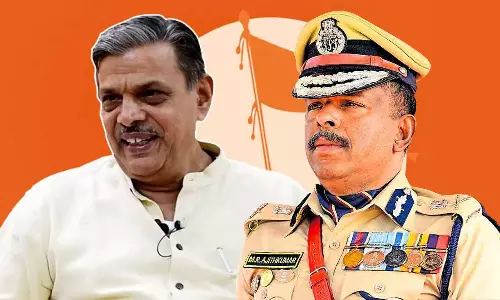 കേരള പൊലീസിന്റെ ആര്‍എസ്എസ് അഭ്യാസങ്ങള്‍