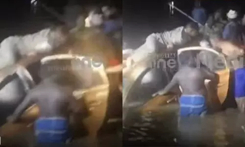 കോട്ടയത്ത് കാർ പുഴയിൽ വീണ് രണ്ട് മരണം