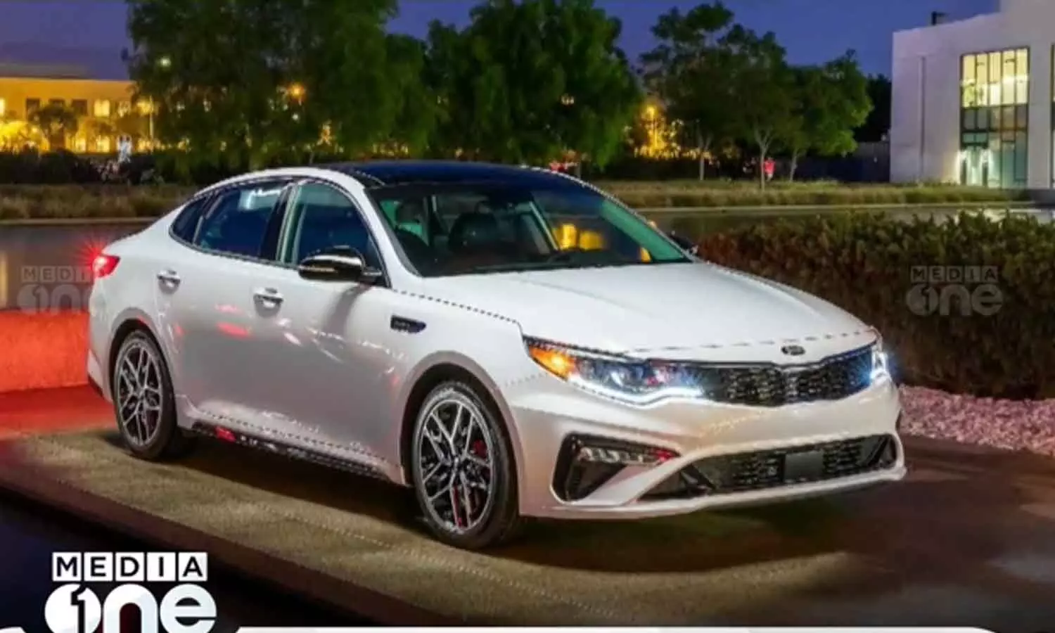 എൻജിന് തീ പിടിക്കാനുള്ള സാധ്യത; പതിമൂവ്വായിരം കിയാ കാറുകൾ തിരിച്ച് വിളിച്ച് സൗദി വാണിജ്യ മന്ത്രാലയം എൻജിന് തീ പിടിക്കാനുള്ള സാധ്യത; പതിമൂവ്വായിരം കിയാ കാറുകൾ തിരിച്ച് വിളിച്ച് സൗദി വാണിജ്യ മന്ത്രാലയം