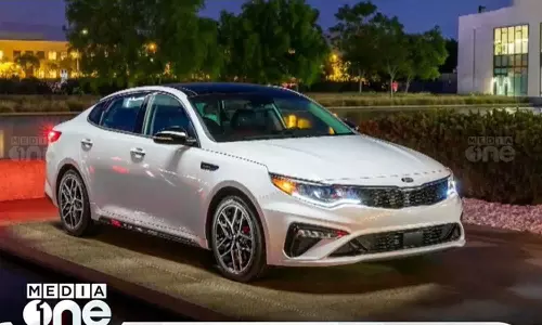 എൻജിന് തീ പിടിക്കാനുള്ള സാധ്യത; പതിമൂവ്വായിരം കിയാ കാറുകൾ തിരിച്ച് വിളിച്ച് സൗദി വാണിജ്യ മന്ത്രാലയം