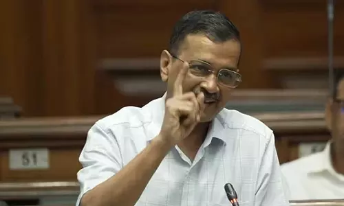 മോദി ശക്തനായിരിക്കാം എന്നാൽ ദൈവമല്ല.. ദൈവം ഞങ്ങൾക്കൊപ്പമാണ്: അരവിന്ദ് കെജ്രിവാൾ