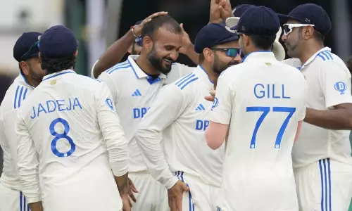 കാൺപൂരിൽ മഴക്കളി; 35 ഓവറിൽ തീർന്ന് ഒന്നാം ദിനം