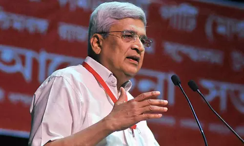 prakash karat