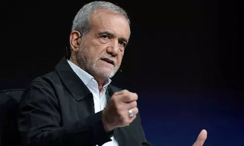 ഇറാൻ പ്രസിഡന്റ് നാളെ ഖത്തറിൽ; ഖത്തർ അമീറുമായി ചർച്ച നടത്തും