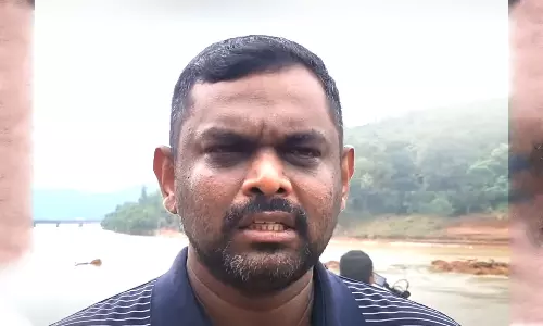 ഇന്നലെ 11,000 ഇപ്പോൾ 1.80 ലക്ഷം; ഒറ്റ ദിവസം കൊണ്ട് കുതിച്ചുയർന്ന് മനാഫിന്റെ യൂട്യൂബ് ചാനൽ