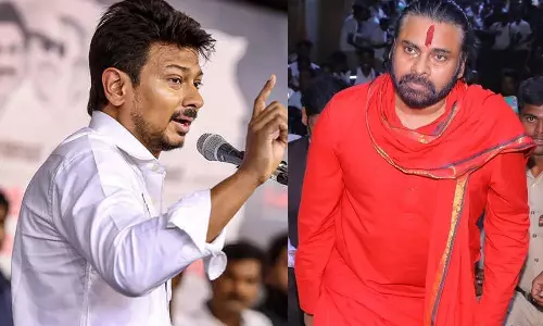 സനാതന ധർമ്മത്തിനെതിരെ പറയരുതെന്ന് പവൻ കല്യാൺ; കാത്തിരുന്ന് കാണാമെന്ന് ഉദയനിധി