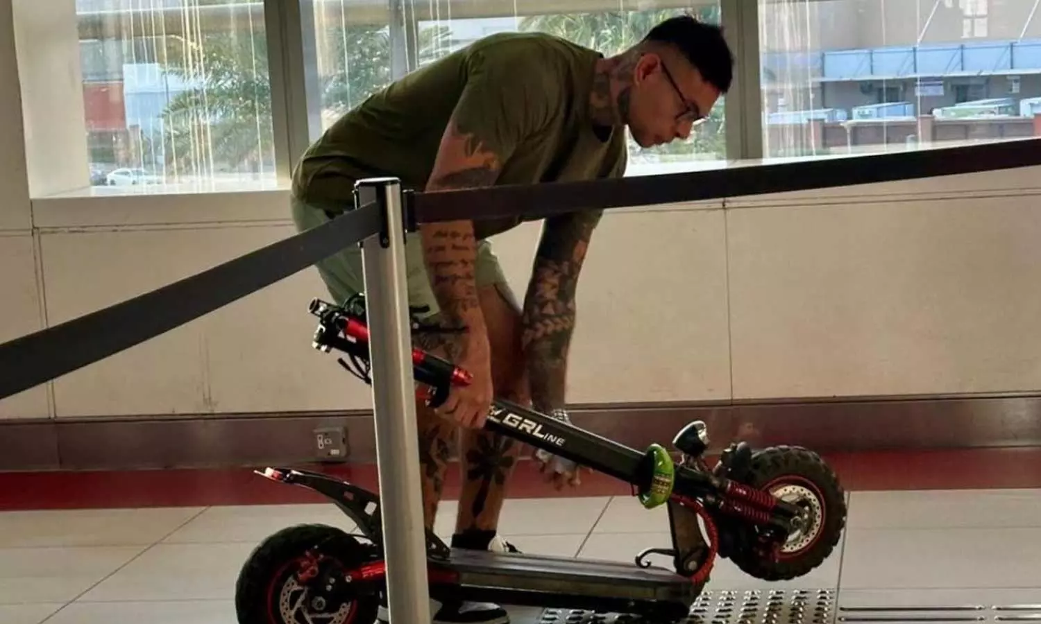 ദുബൈ മെട്രോയിലെ ഇ-സ്‌കൂട്ടർ വിലക്ക് പിൻവലിച്ചു