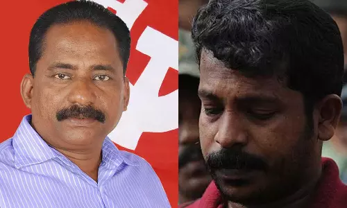 ടി.പി ചന്ദ്രശേഖരൻ വധം: വ്യാജ സിം കാർഡ് കേസിൽ കൊടി സുനി ഉൾപ്പെടെ 5 പ്രതികളെ വെറുതെവിട്ടു