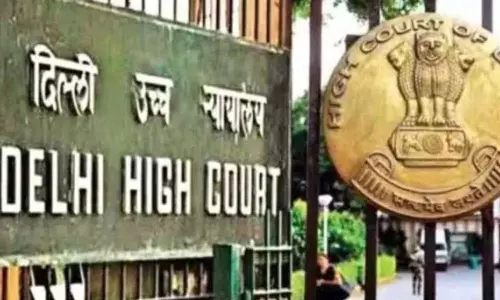 കേസിന്റെ പേരിൽ പൗരന്മാരെ വിദേശയാത്രയിൽ നിന്ന് വിലക്കാനാകി​ല്ലെന്ന് ഡൽഹി ഹൈക്കോടതി
