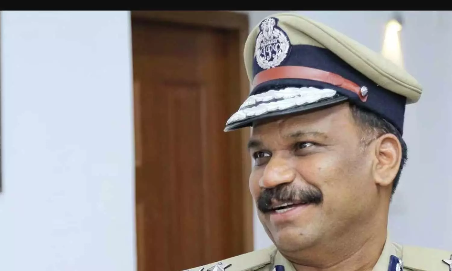 പി.വിജയൻ ഐപിഎസിനെ ഇന്റലിജൻസ് എഡിജിപിയായി നിയമിച്ചു