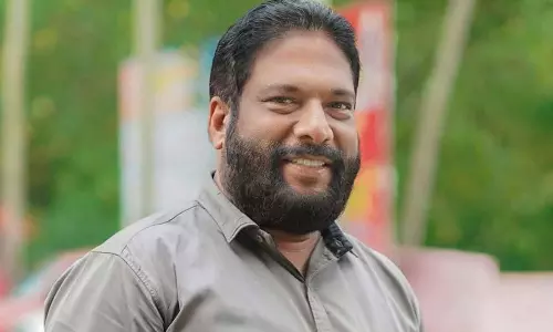 Pinarayi Vijayan is a special breed; V. Joy MLA, latest news malayalam, പിണറായി വിജയൻ ഒരു പ്രത്യേക ജനുസ്സാണ്; വി. ജോയ് എംഎൽഎ