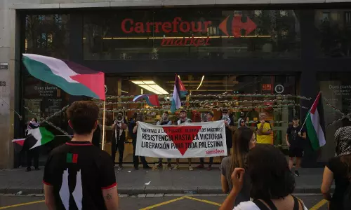 വരൂ, തെരുവീഥിയിലെ രക്തം കാണൂ; സ്പാനിഷ് ജനതയുടെ ഫലസ്തീന്‍ ഐക്യദാര്‍ഢ്യം