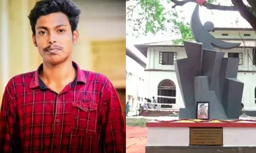 മഹാരാജാസ് കോളജിലെ അഭിമന്യു സ്മാരകം പൊളിക്കേണ്ട; കെഎസ്‌യു ഹരജി ഹൈക്കോടതി തള്ളി